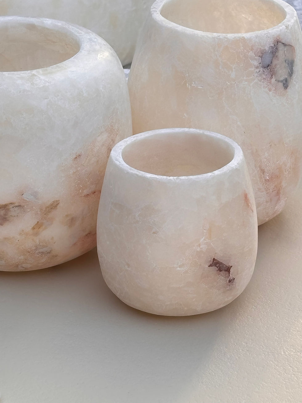 Thumbnail: Alabaster waxinelichthouder set 11. “Alba”