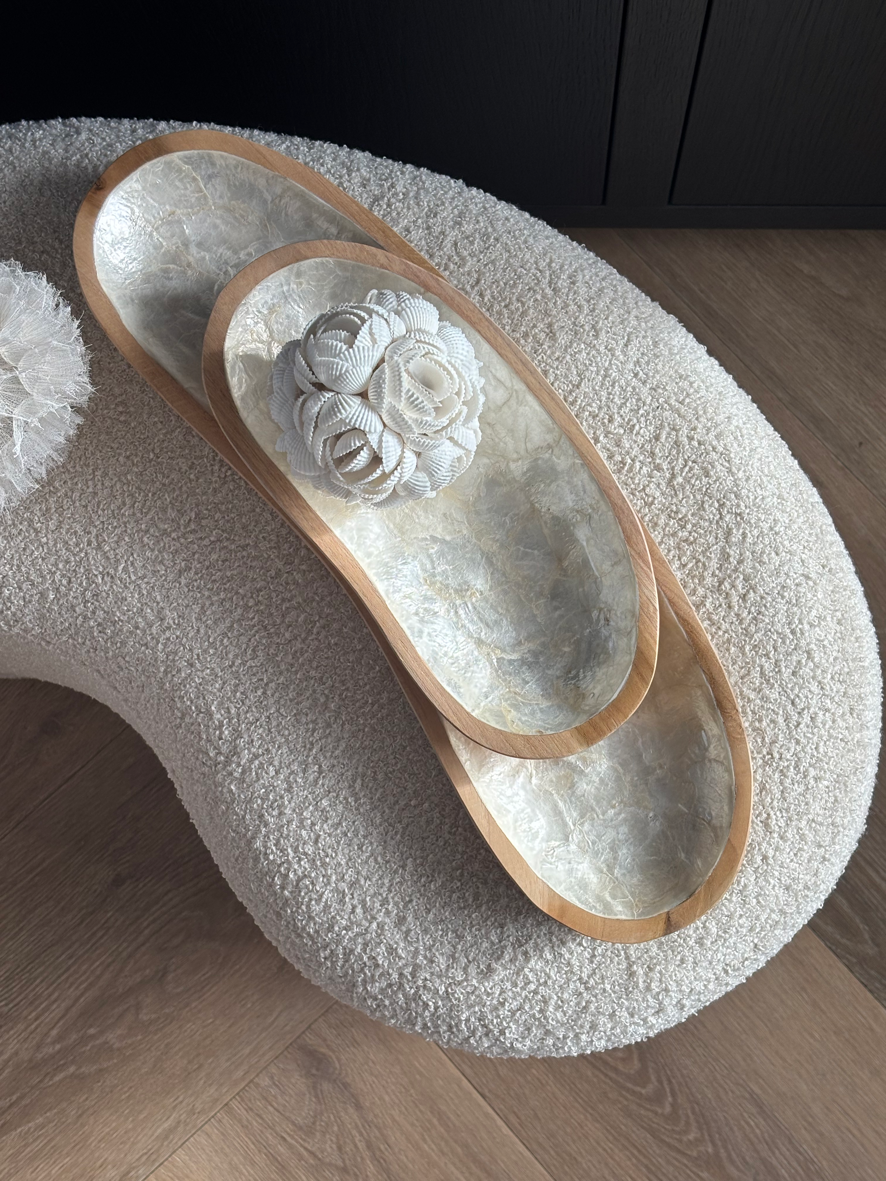 Organische schaal Capiz/hout “Serena” (verkrijgbaar in 2 afmetingen)