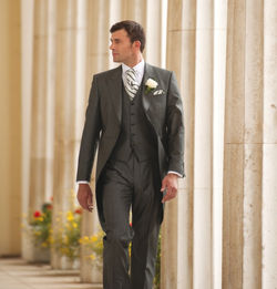 Cameron Ross Silk Tails