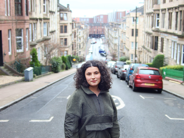 I had always wanted to visit this street. The steepest in Glasgow. Kuddos to The delivery man on the bicycle that passed us on the way up!