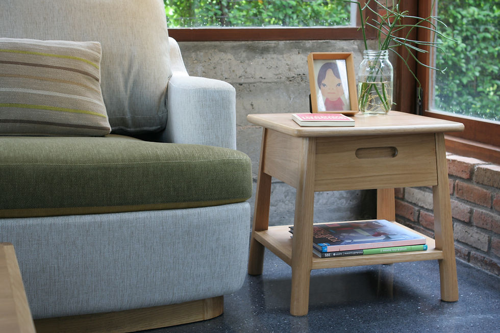 Thumbnail: loof side table