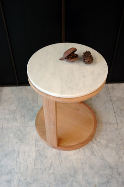 Thumbnail: orbita side table