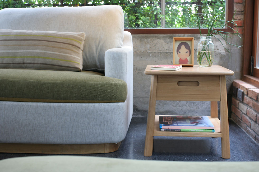 Thumbnail: loof side table
