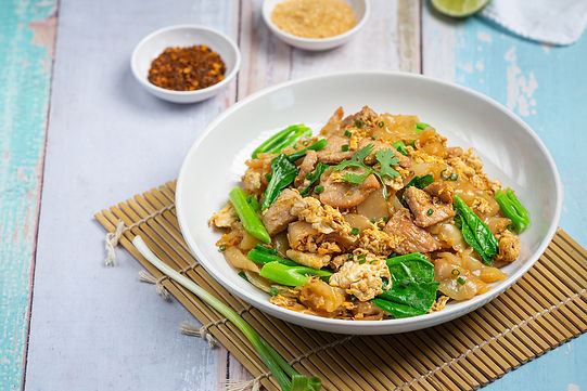 Pad See Ew Pork 1.jpg