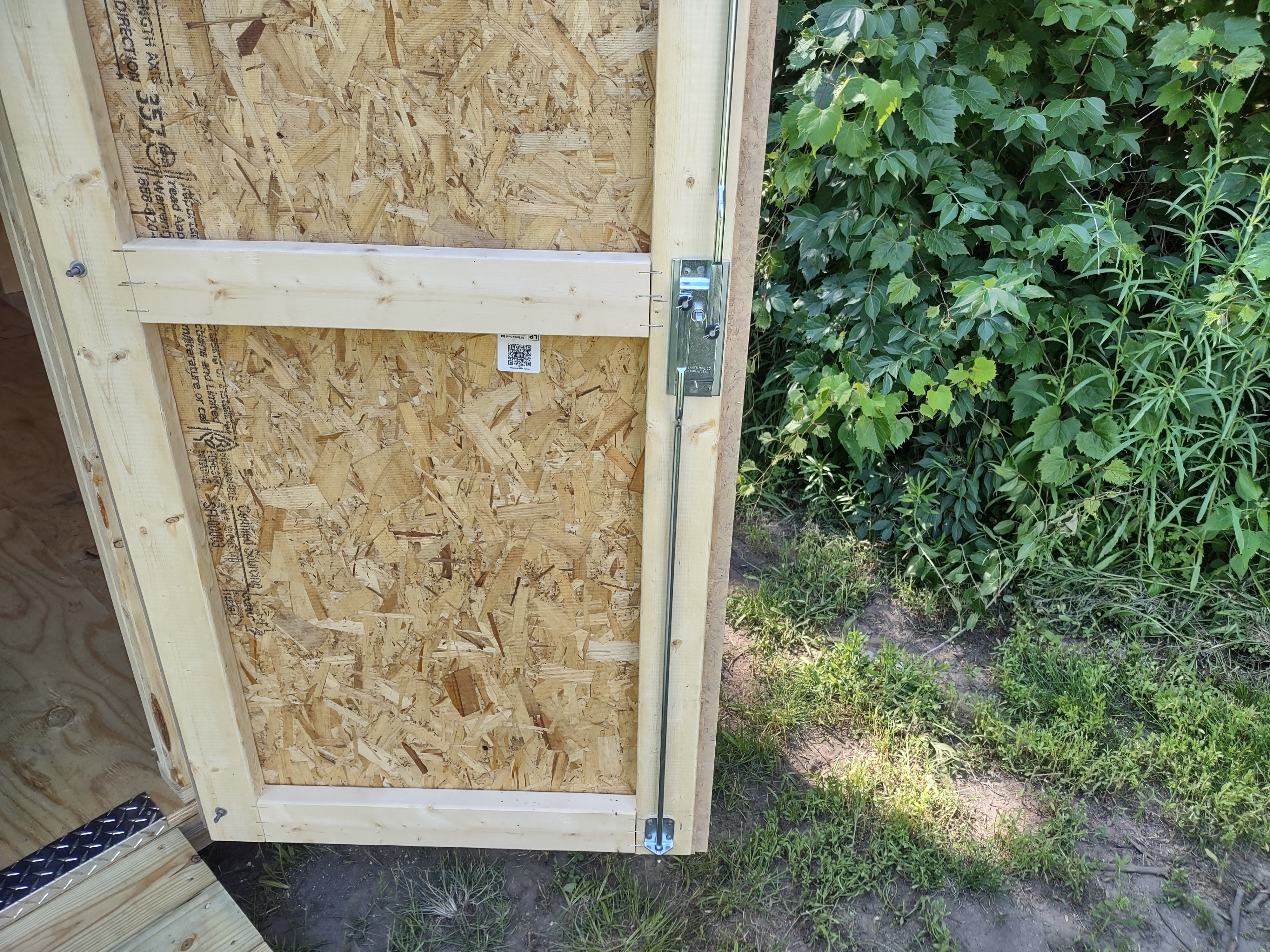 Deadbolt Rod Lock