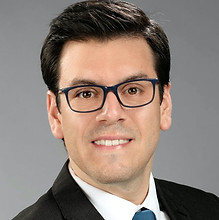 Gustavo 2.jpg
