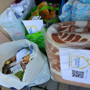 Пакунки з предметами першої необхідності, допомога. Фото звіт - Соціальні проєкти. БФ РОЗВИТОК КРАЇНИ.