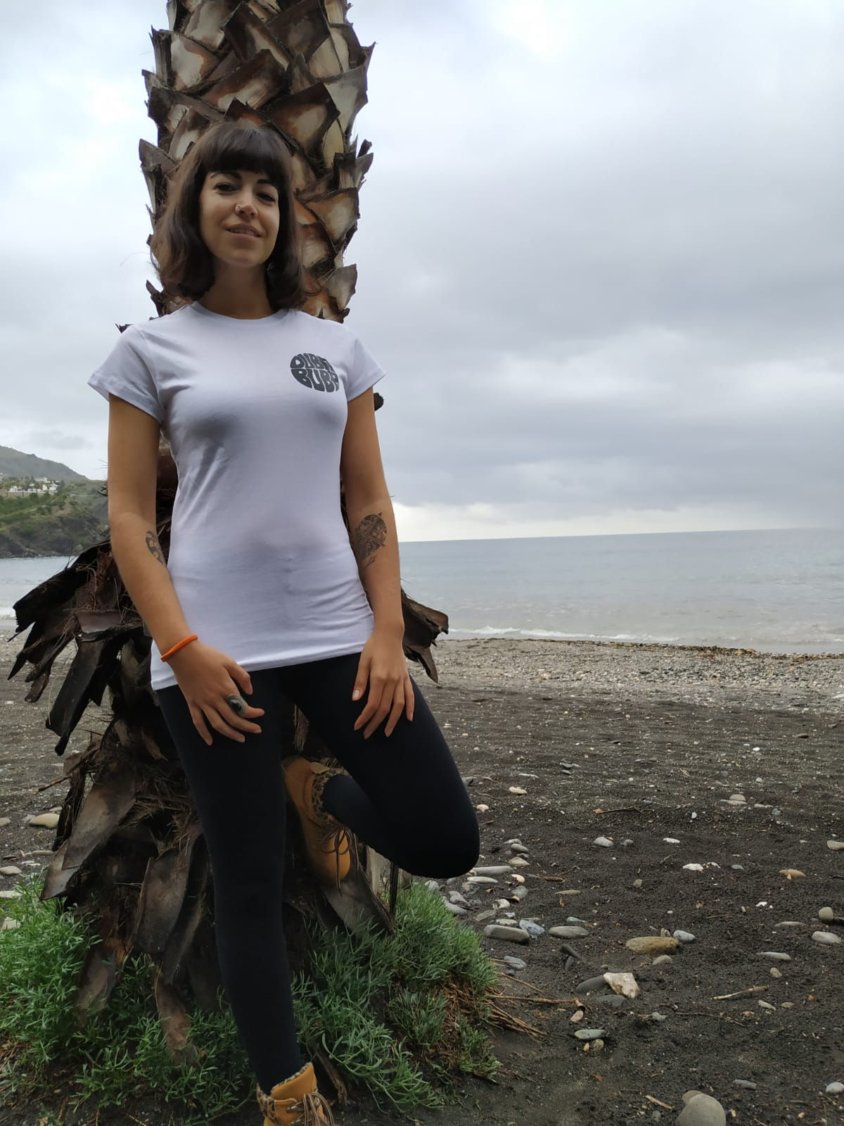 Camiseta Basic PLASTIC NO MORE 