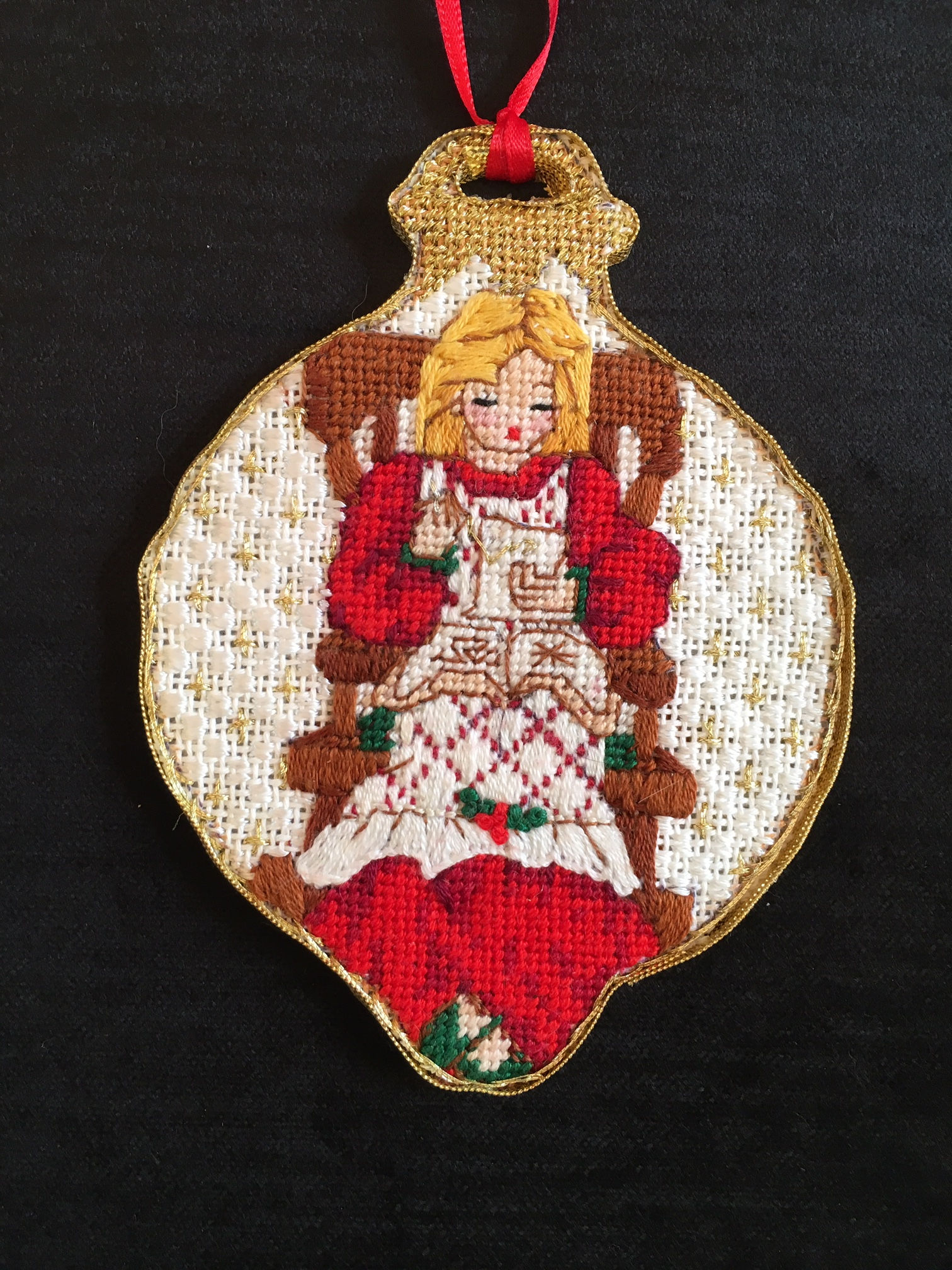 Christmas Stitching - Z113