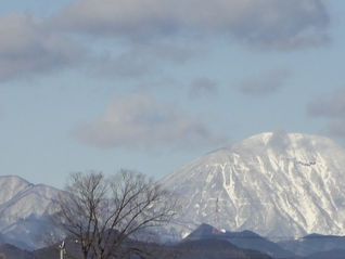 男体山も真っ白です