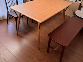 ダイニングテーブルセットのお届け