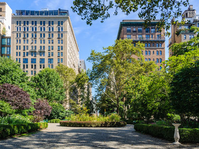 Get to Know Gramercy Park from a Local Expert