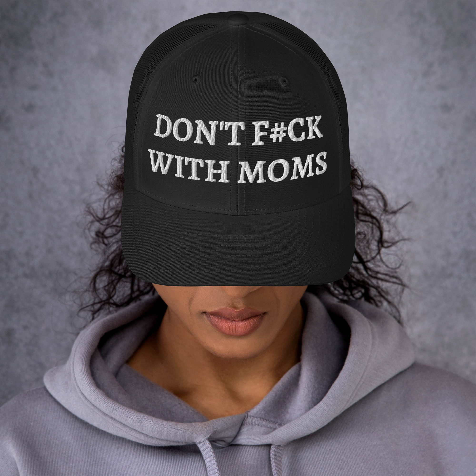 Don't F#ck With Moms Trucker