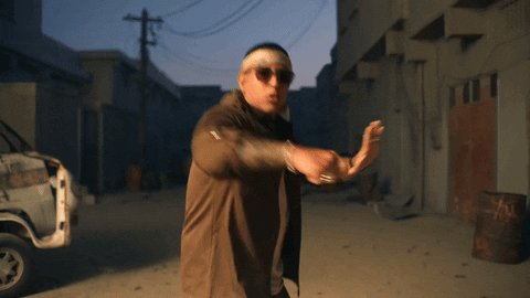 giphy (1).gif