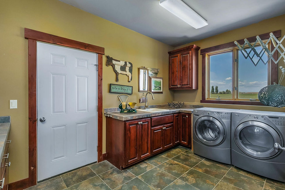 Thumbnail: Farm House For Sale - 1210 SW Highland Lane Culver, Oregon