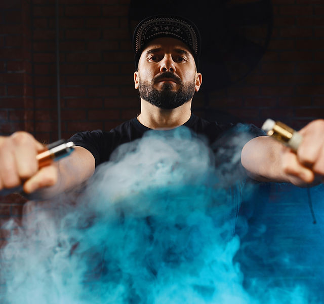how much is elf bar vape Delta 8 THC Live Resin Disposable Vape Pen main image 1