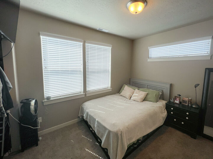 Thumbnail: Dustin Hewitt Home For Sale Redmond, Oregon