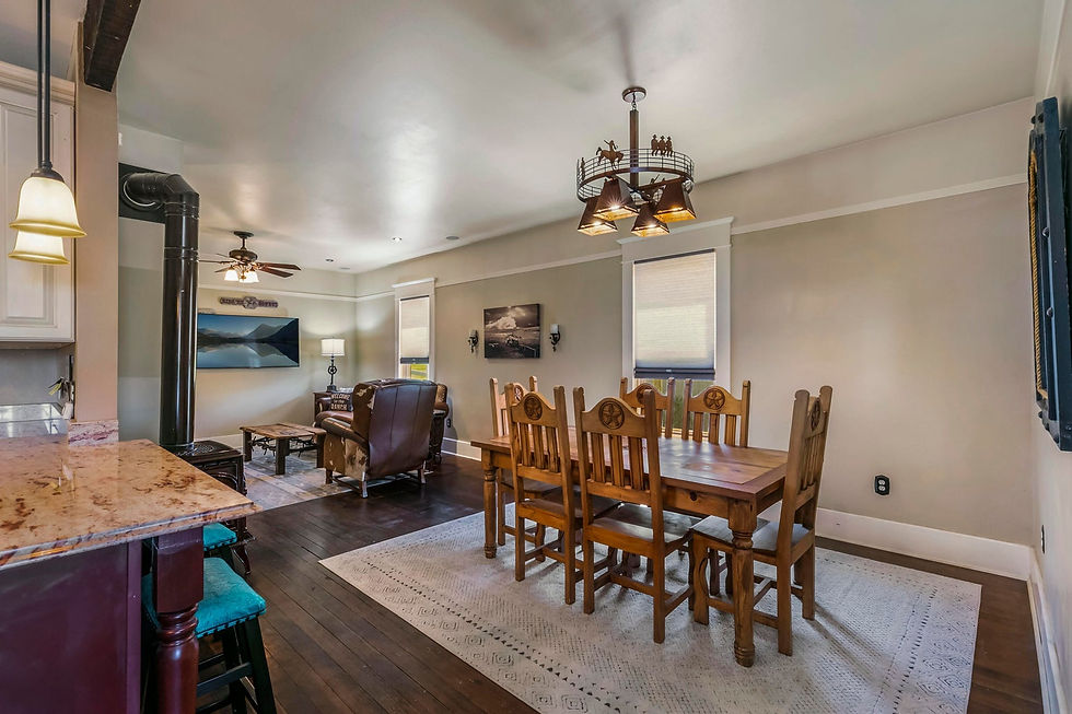 Thumbnail: Jeff Larkin Real Estate Redmond Oregon Home for Sale