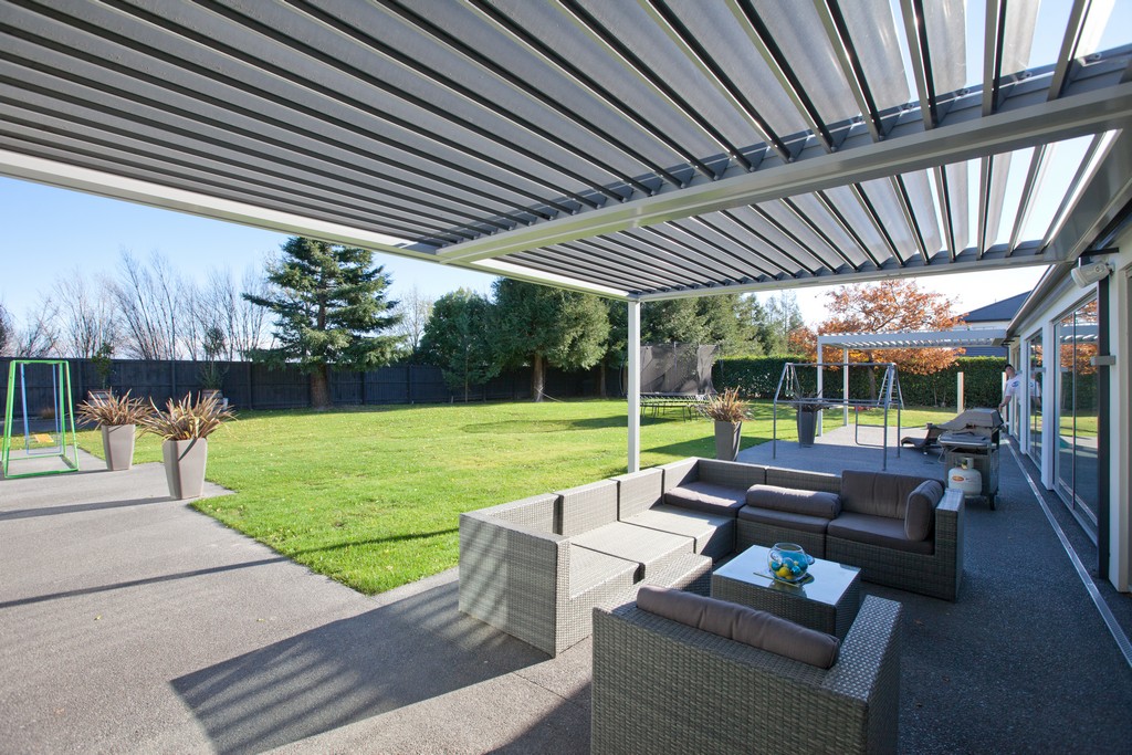 Louvered Patio Covers Bend, OR Shade on Demand