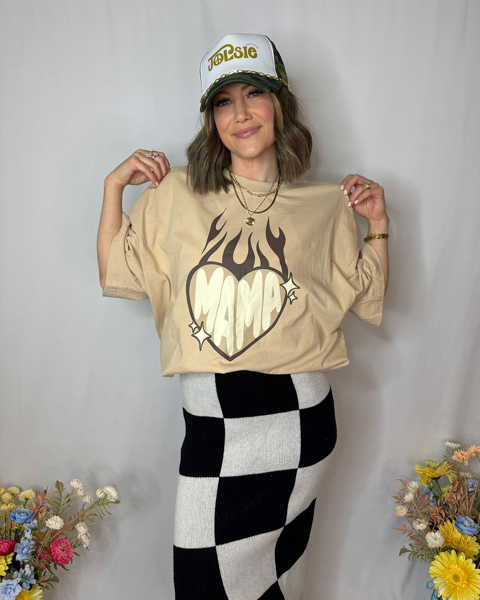 Thumbnail: All heart mama tee
