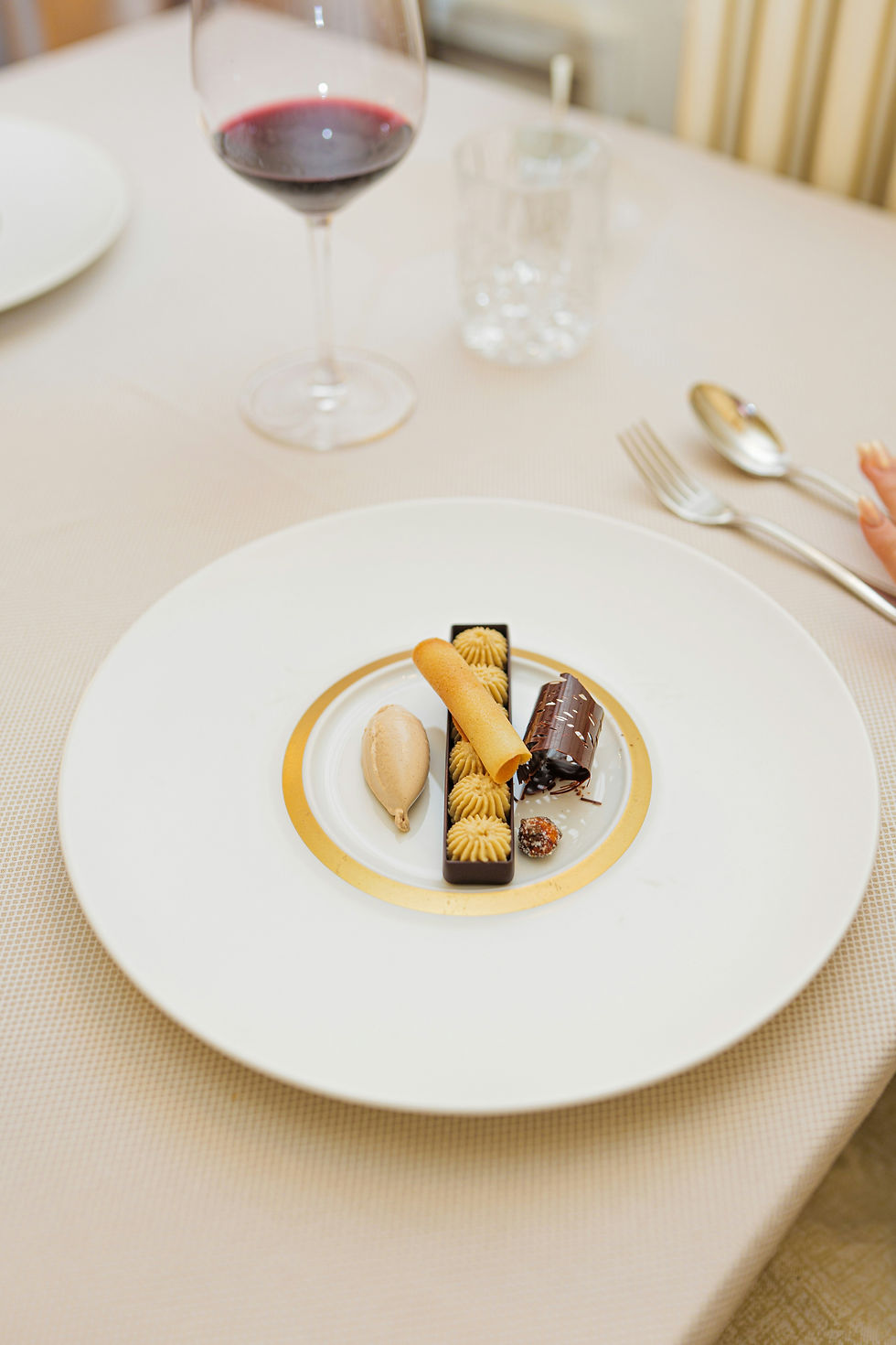 Elegant plated dessert, Fine Dining