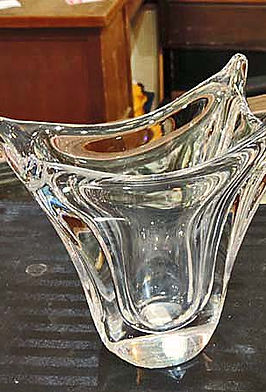 Thornbury Antique Market Feature Items| Thornbury, Ontario Canada