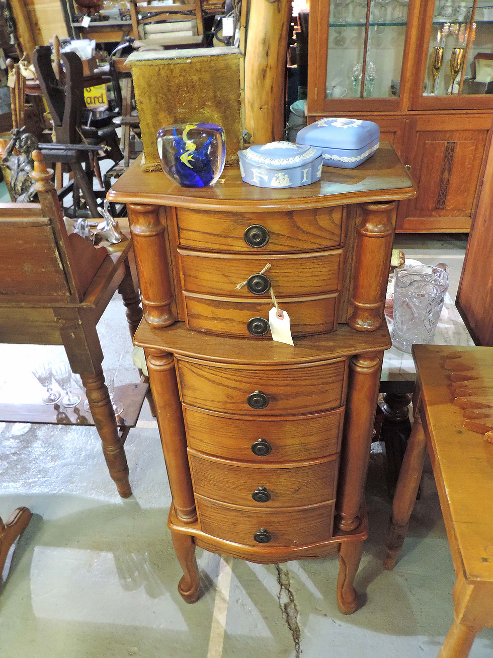 Jewellery Dresser