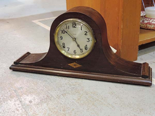 Pequegnat Clock