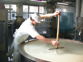 KÄSESWISS JOINS SWISSQUALITYUK