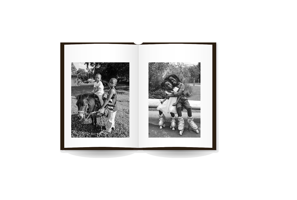 Thumbnail: UNTITLED (Photo book)