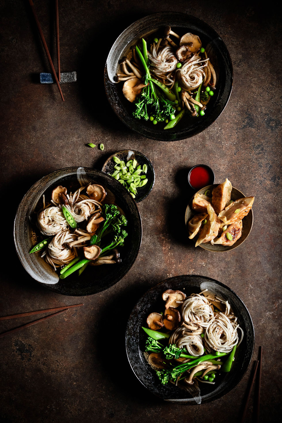 Noodle soep topdown - staand.jpg