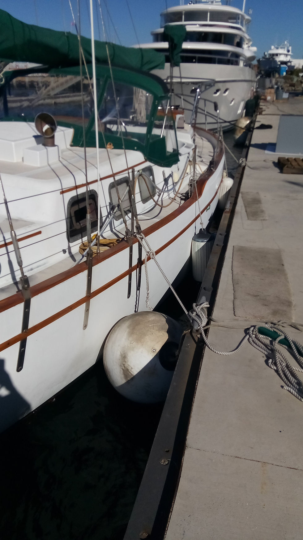 West Sail 42