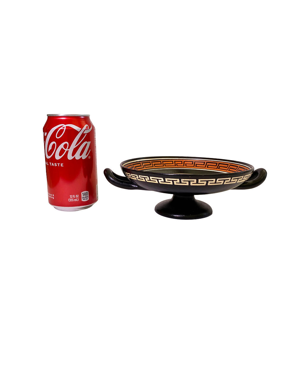 Thumbnail: Greek Pottery Kylix Depicting Two Soldiers
