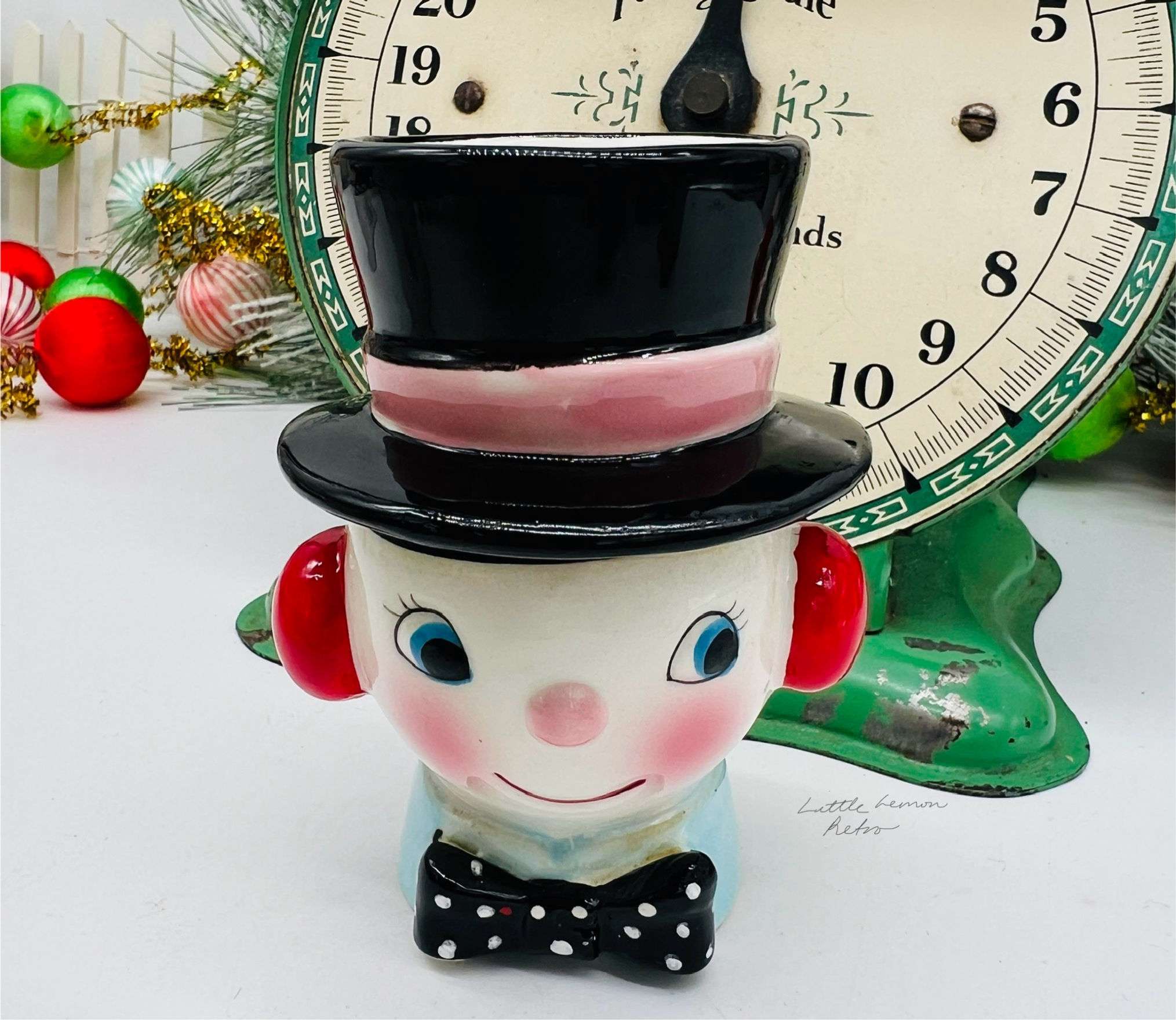 Norcrest large snowman egg cup 