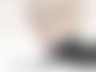 눈꺼풀 처짐으로 눈이 잘 떠지지 않는다면, 버츄어아이로!