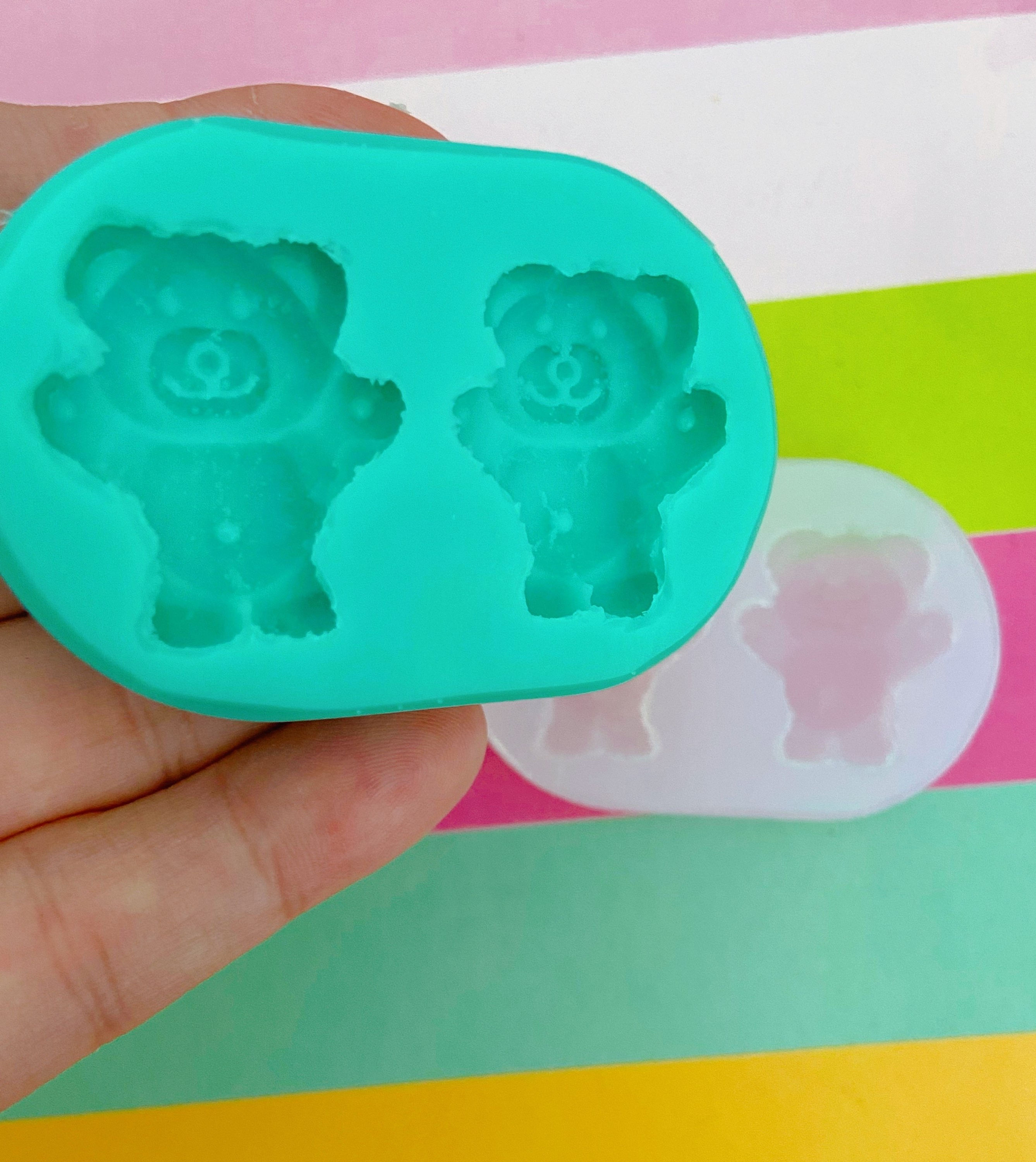 Silicone mould of little tiny teddy biscuits 