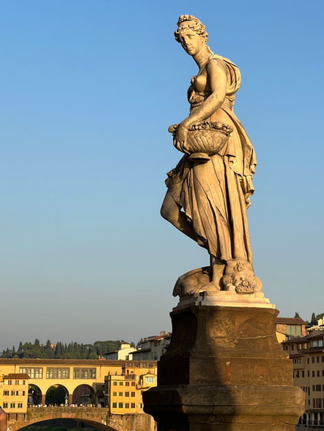 Arno Statues, Florence (2023)