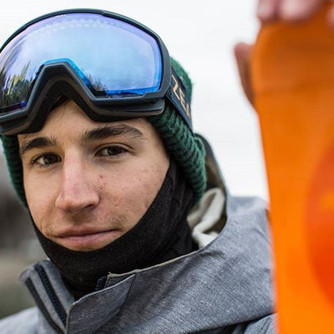 Halfpipe star signs with Holmlands