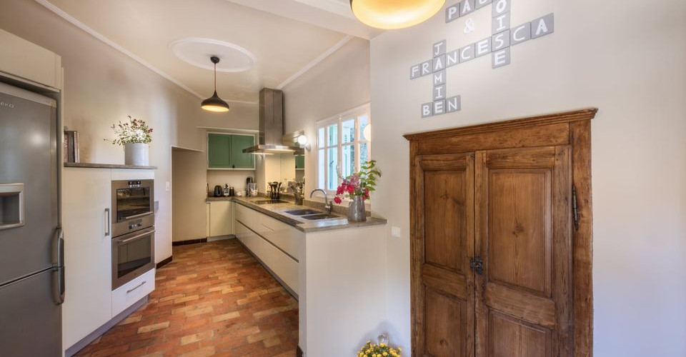 A white airy kitchen