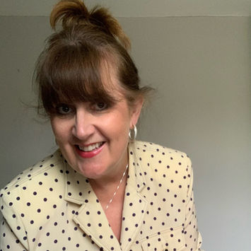 wedding celebrant
funeral celebrant
celebrant training
train to be a celebrant
celebrant circle
international college of professional celebrants
academy of modern celebrancy
celebrant collective
professional celebrant 
independent celebrant 
