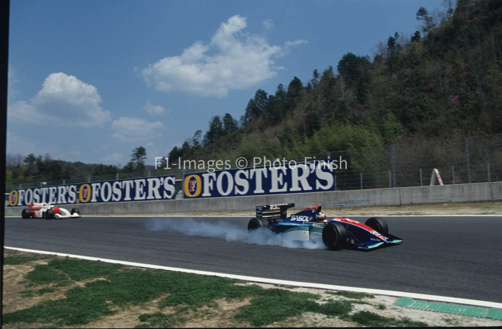 Pacific Grand Prix TI circuit Aida Japan 1994 Rubens Barric Jordan. 01