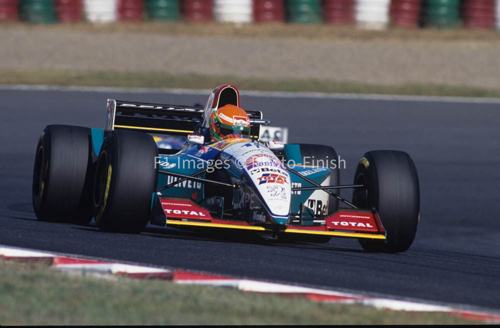 Japanese Grand Prix Suzuka Circuit Japan 1995 Eddie Irvin Jordan. 02
