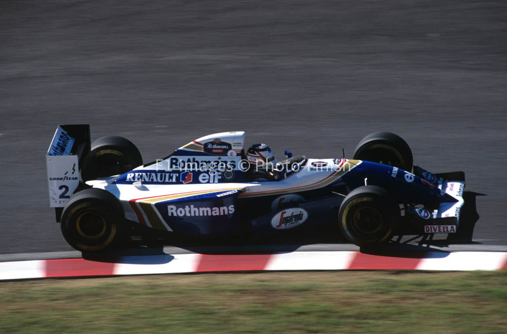 Japanese Grand Prix Suzuka Circuit Japan 1994 Nigel Mansel Williams. 02