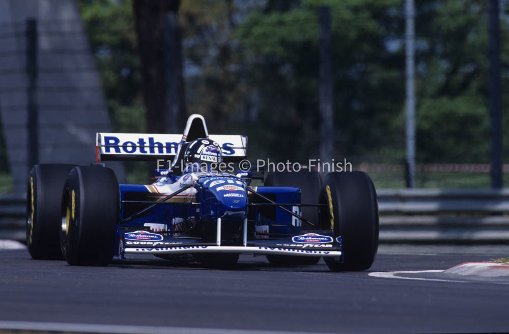 San Marino Grand Prix, Imola, Italy. 1995 Damon Hill Willia Williams. 06