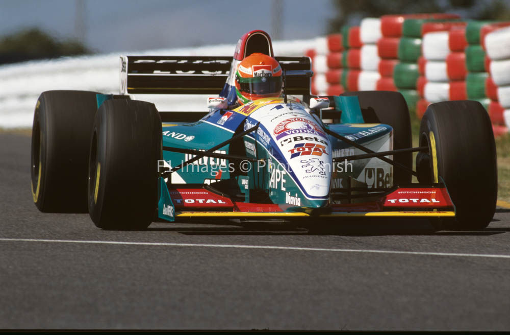 Japanese Grand Prix Suzuka Circuit Japan 1995 Eddie Irvin Jordan. 01