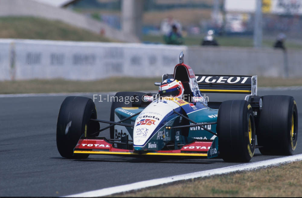 French Grand Prix, Magny-Cours, France. 1995 Rubens Barrich Jordan. 02