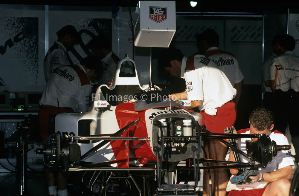 1996 Mclaren Mercedes MP4 11 Pit © Formula One Pictures Pi McLaren.