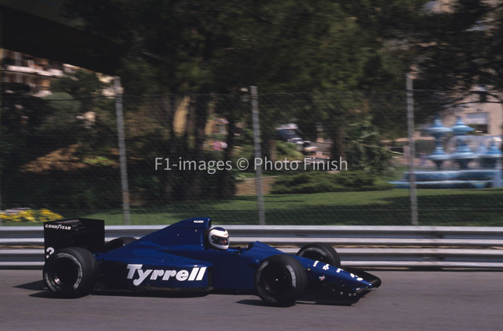Monaco Grand Prix Monte Carlo Monaco. 1989 Jonathan Palmer Tyrrell. 07