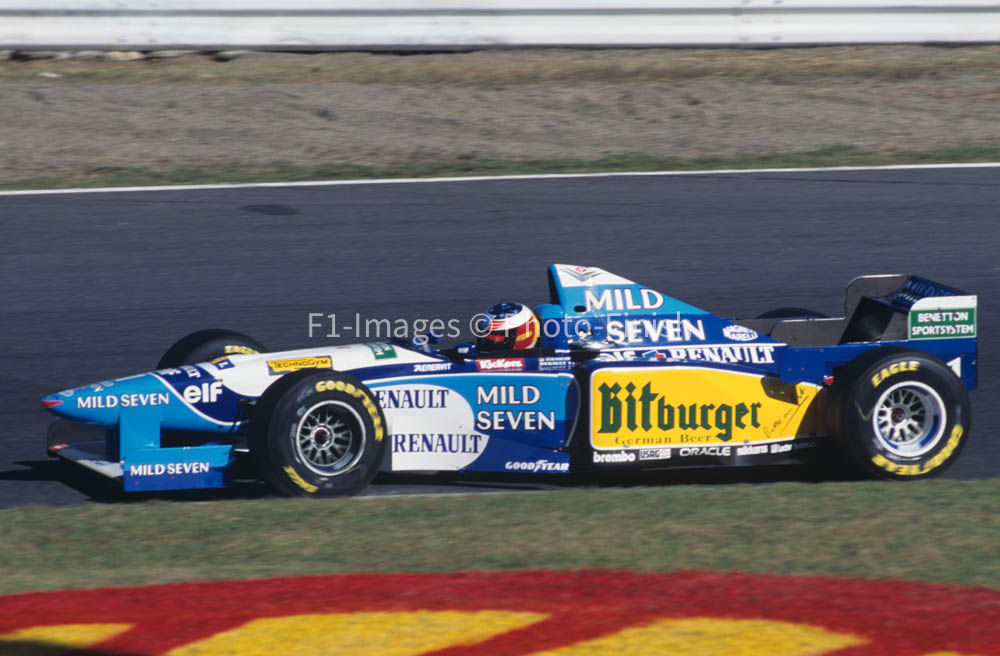 Japanese Grand Prix Suzuka Circuit Japan 1995 Michael Sch Benetton. 04