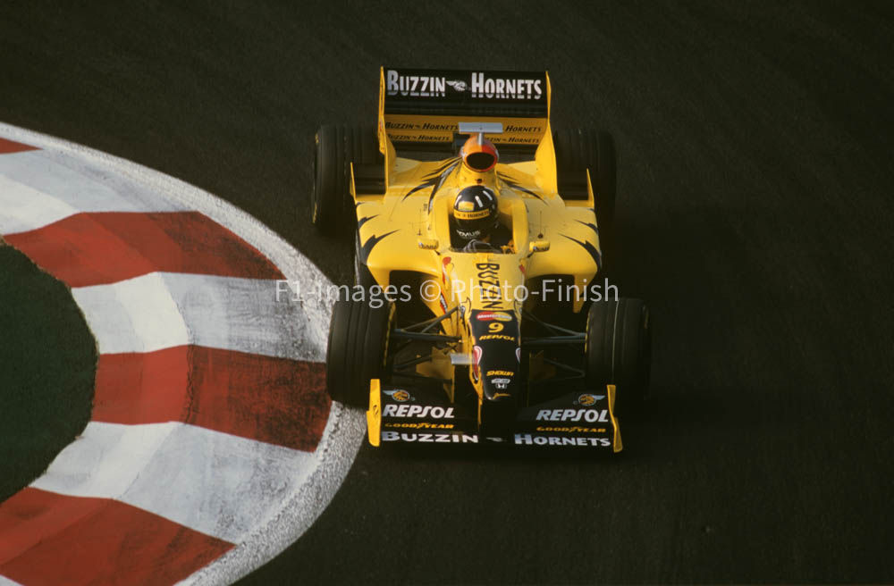 French Grand Prix, Magny-Cours, France. 1998 Damon Hill Jor Jordan. 05